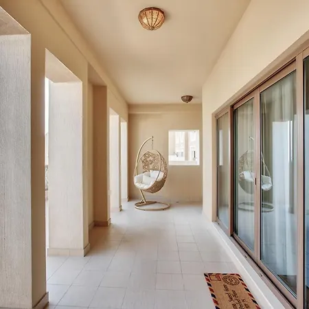 Harmony Vacation Homes - Balqis Residence Dubaï Extérieur photo