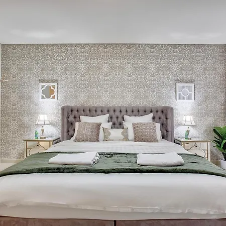 Harmony Vacation Homes - Balqis Residence Dubaï Extérieur photo